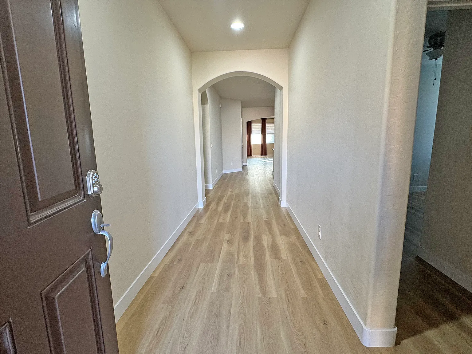 3 bed, 2.5 bath, 2175 sqft, $2,650 — Photo 2