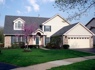 143 Meyerson Way, Wheeling, IL 60090