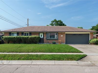 104 Lodestone Dr, Englewood, OH, 45322