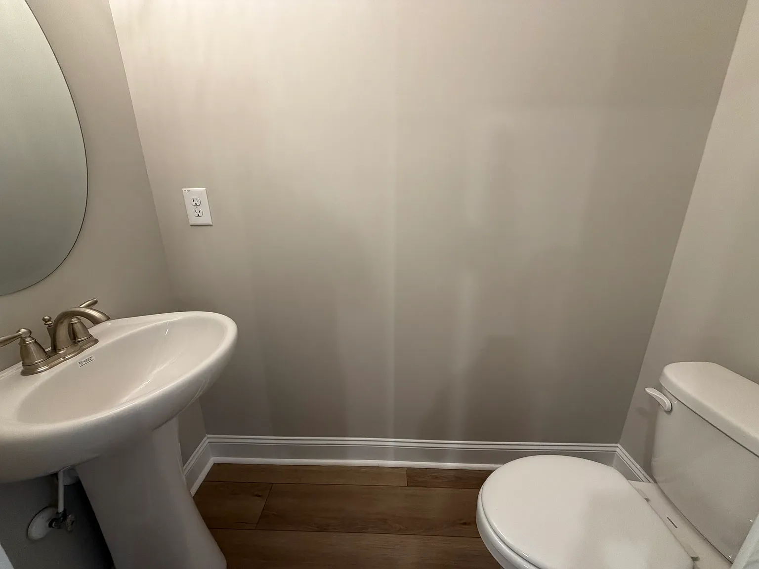 3 bed, 2.5 bath, 1500 sqft, $1,795 — Photo 3