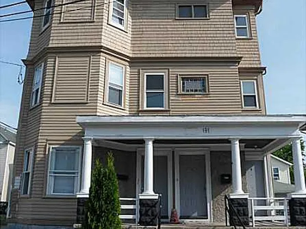 171 Reynolds Ave, Providence, RI 02905