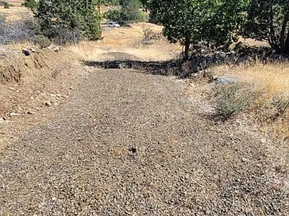 0 Rocky Gulch Rd, Yreka, CA 96097