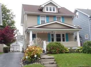 256 Laurelton Rd, Rochester, NY 14609