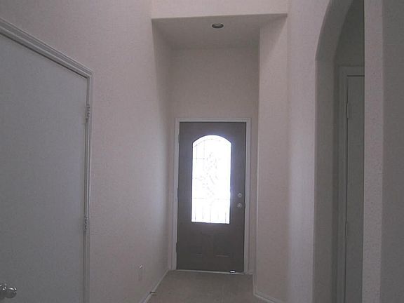 3rd image of 7614 Stone Arbor Ln