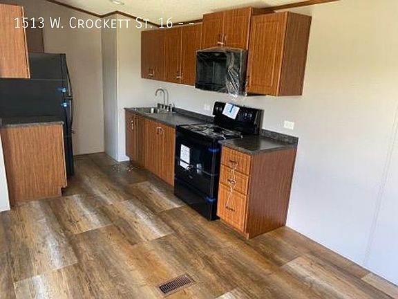 2nd image of 1513 W Crockett St #16