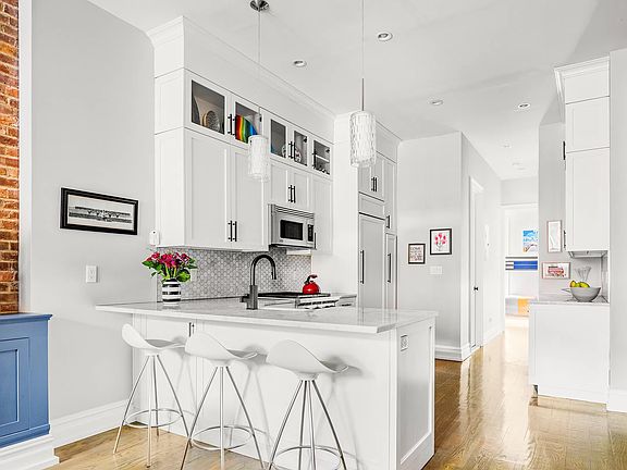 3rd image of 375 5th St #1