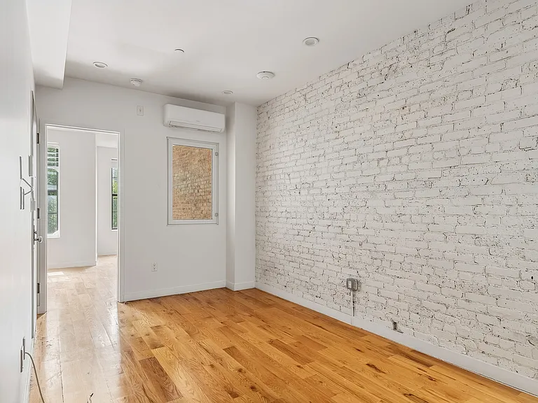 1663 Madison St #1L — Photo 7