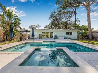 4901 Venetian Blvd NE, Saint Petersburg, FL 33703