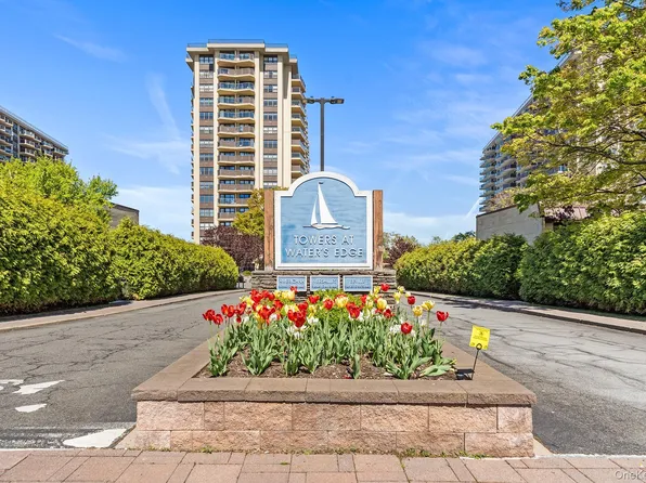 1785 215th Street #4L, Bayside, NY 11360
