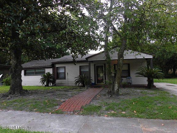 2nd image of 2541 Beaverbrook Pl