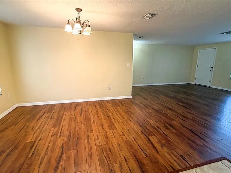 7621 Rosewood Dr — Photo 36
