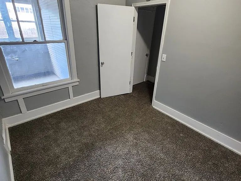 6010 Florence Blvd — Photo 26