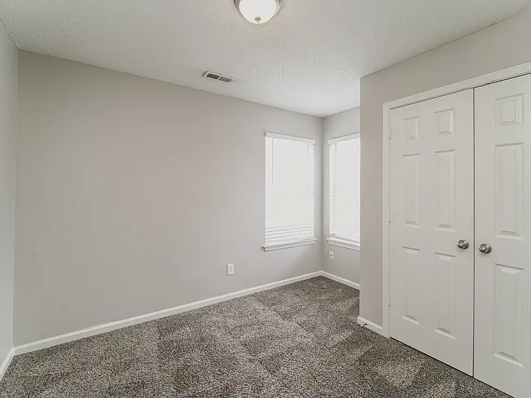 9719 Kenneth Oren Dr — Photo 15
