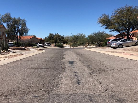 4th image of 7608 S Sugarberry Dr