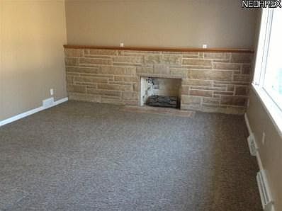 2nd image of 1349 W Montrose St