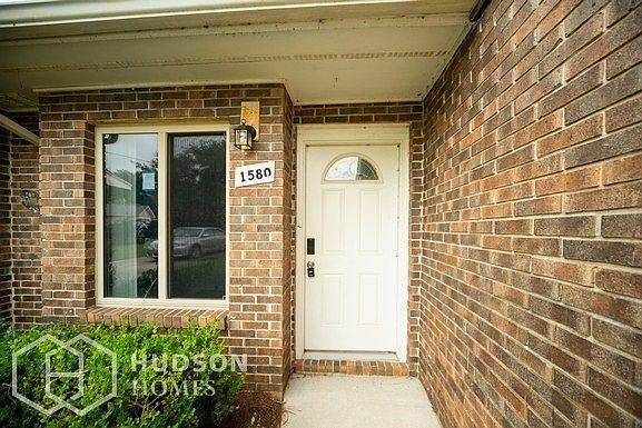 1st image of 1580 Janice Ct