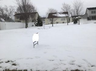 1439 Trail Side Dr, Beecher, IL 60401