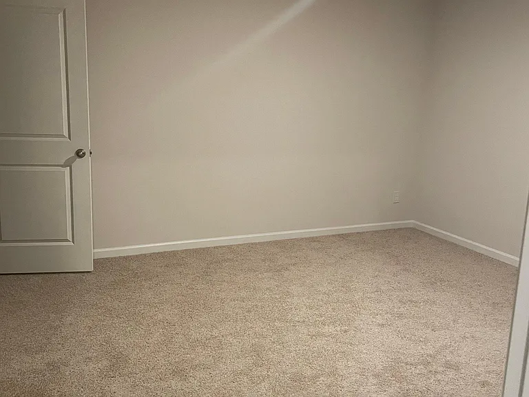 2022 Mariah Glen Ct — Photo 2