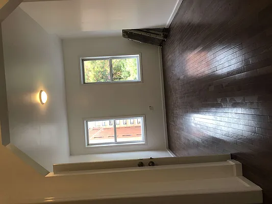 Rented by B.Belinda Realty LLC. | media 31