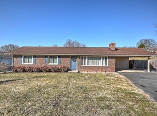 5428 Odd Fellow Rd, Kingsport, TN 37664