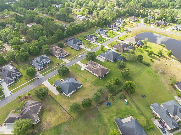 5th image of 14648 Preserve Landing Dr E
