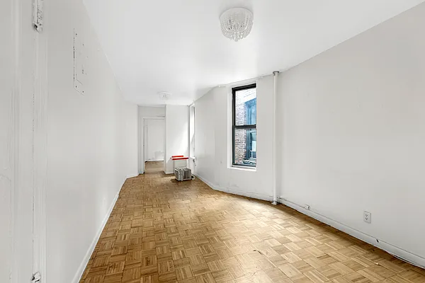 Rented by Compass | media 13