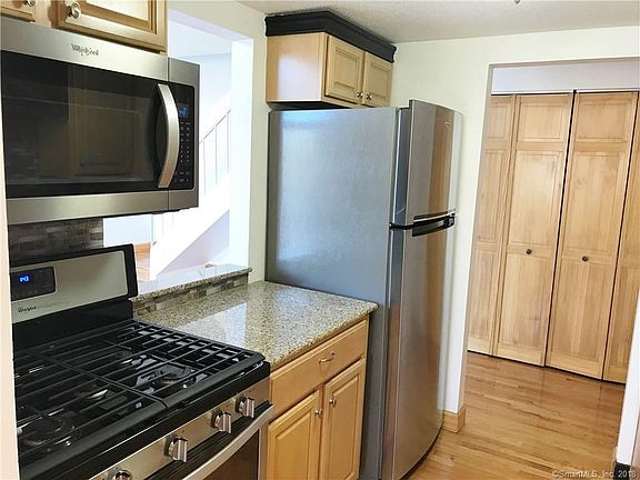 2nd image of 5 Brookwood Dr APT E