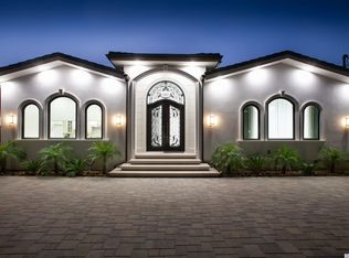 6555 Buffalo Ave, Van Nuys, CA 91401