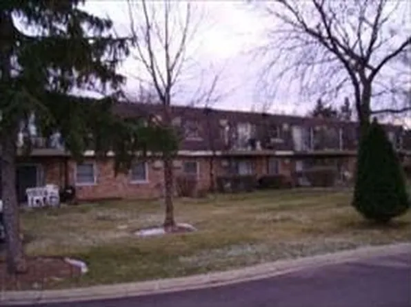 869 Trace Dr #1012, Buffalo Grove, IL 60089