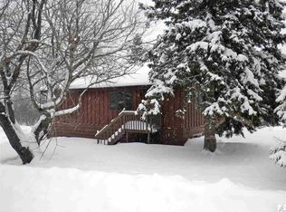 5130 Silver Hill Dr, Finland, MN 55603