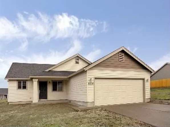 3320 NE Daffodil Dr, McMinnville, OR 97128