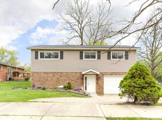 2260 Garden Homes Dr, Ann Arbor, MI
