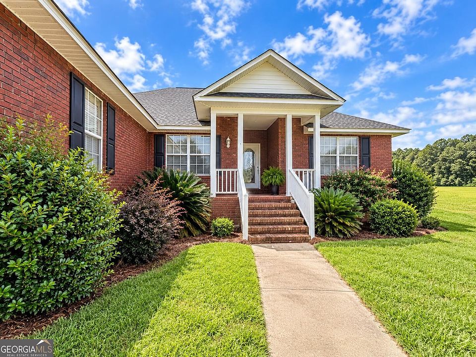 1st image of 130 Willow Ridge Cir