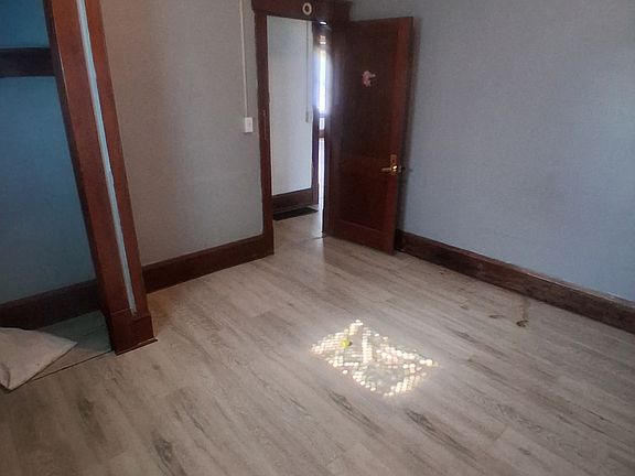 5th image of 2110 Georgetown Rd NE #1