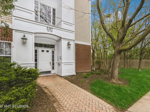 3317 Stratford Ct Unit 2E, Lake Bluff, IL 60044