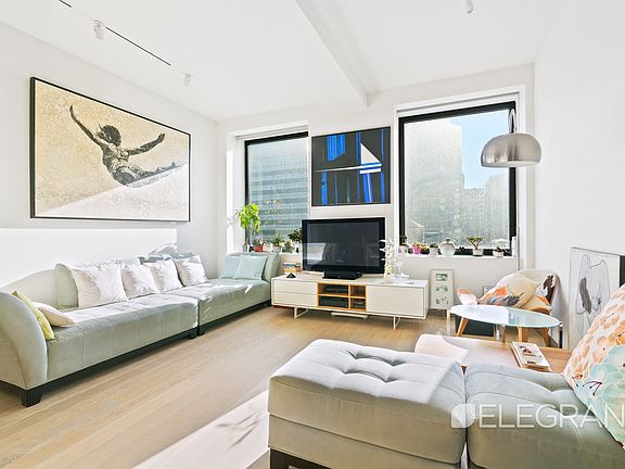 4th image of 88 Lexington Ave #1006