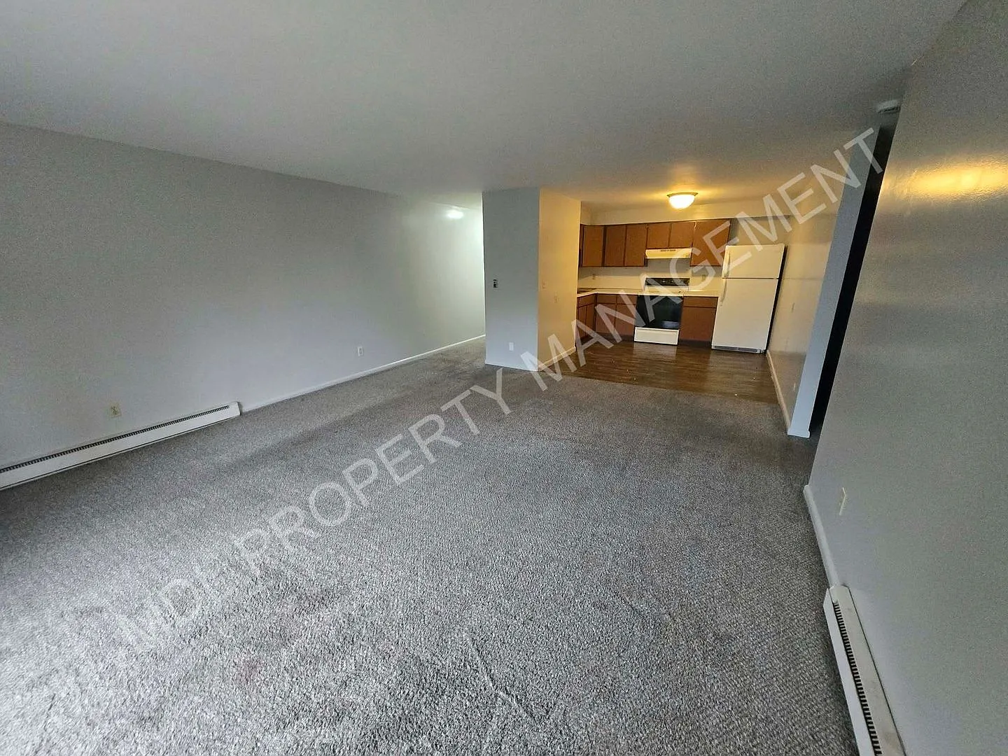 121 N Woodbridge — Photo 3