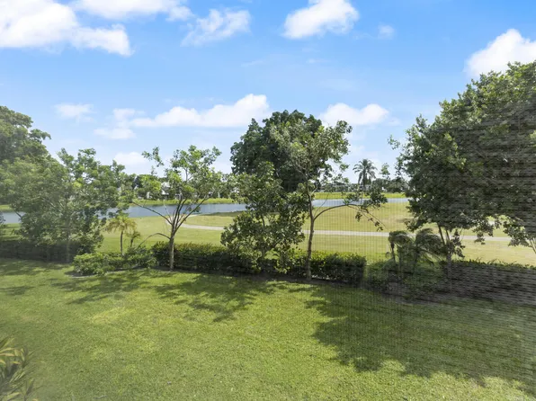 4500 Gefion Court #205, Lake Worth, FL 33467