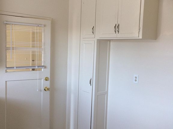 2nd image of 4014 West Blvd APT C