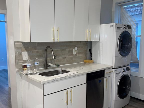 3rd image of 42 Broadway APT 3