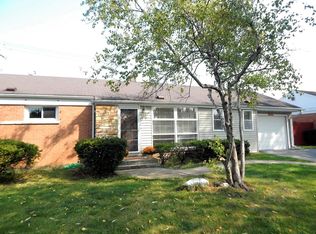 9429 Sayre Ave, Morton Grove, IL 60053