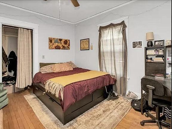 5th image of 3234 N Oakland Ave #1