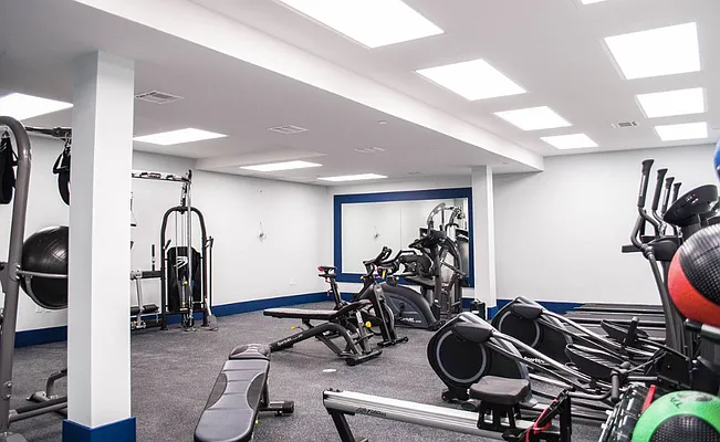 Rented by Manhattan Management LLC | media 13