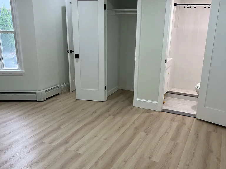 8 Thomas St #1 — Photo 13