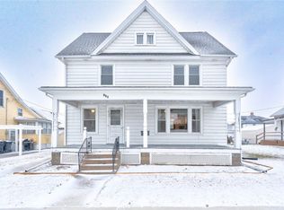 109 W 9th St, Vinton, IA 52349