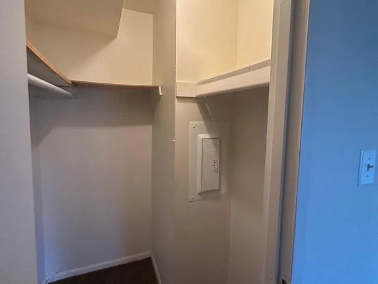 35 Lancaster Est #35 — Photo 15