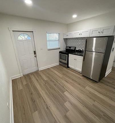 2nd image of 1311 E Caracas St #B