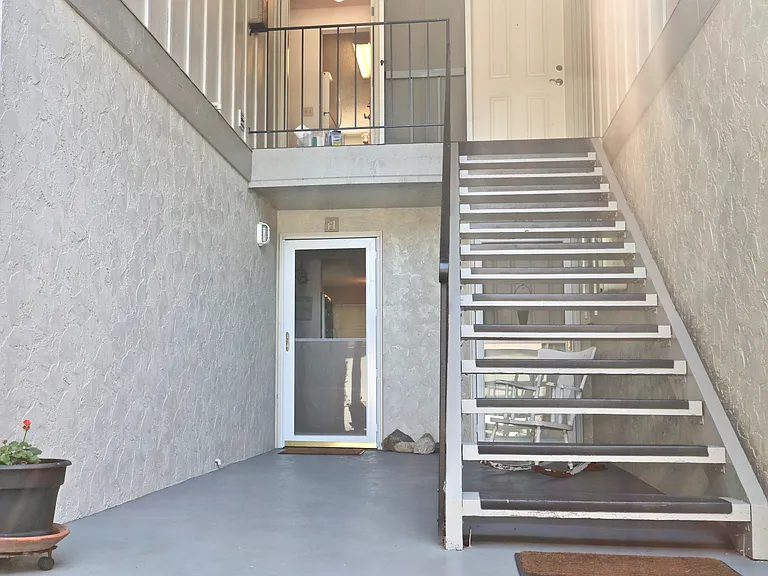 Upstairs Unit