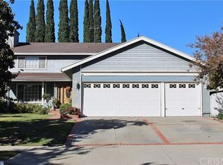 18745 Merridy St, Northridge, CA 91324