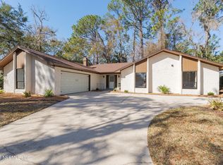 2038 The Woods Dr, Jacksonville, FL 32246